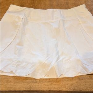 MPG Ivory Scalloped Hem Skirt